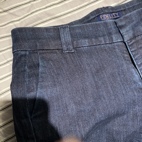Fidelity jeans Size 32 - Picture 2 of 8